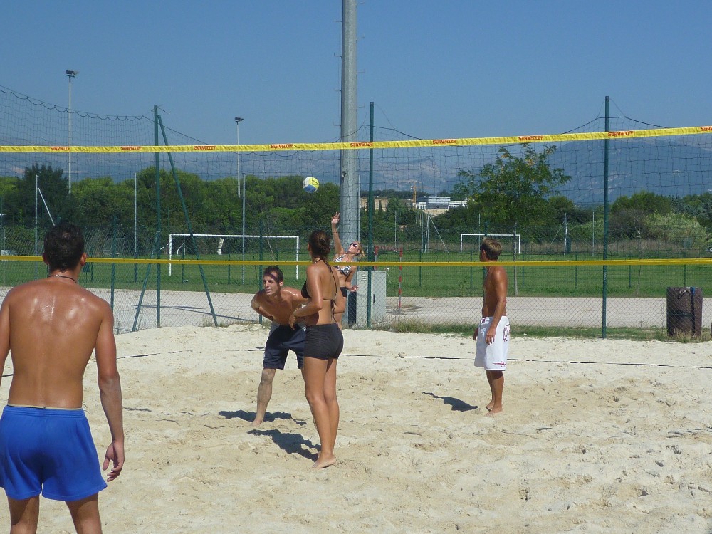 gal/saison 2009-2010/second_tournoi_beach/P1040542.JPG